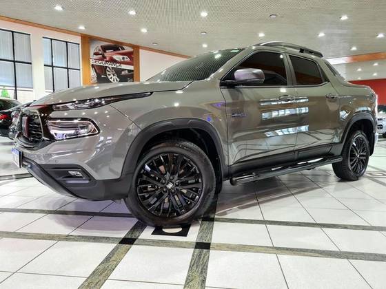 FIAT TORO 1.3 TURBO 270 FLEX ULTRA AT6 FIAT TORO 1.3 TURBO 270 FLEX ULTRA AT6